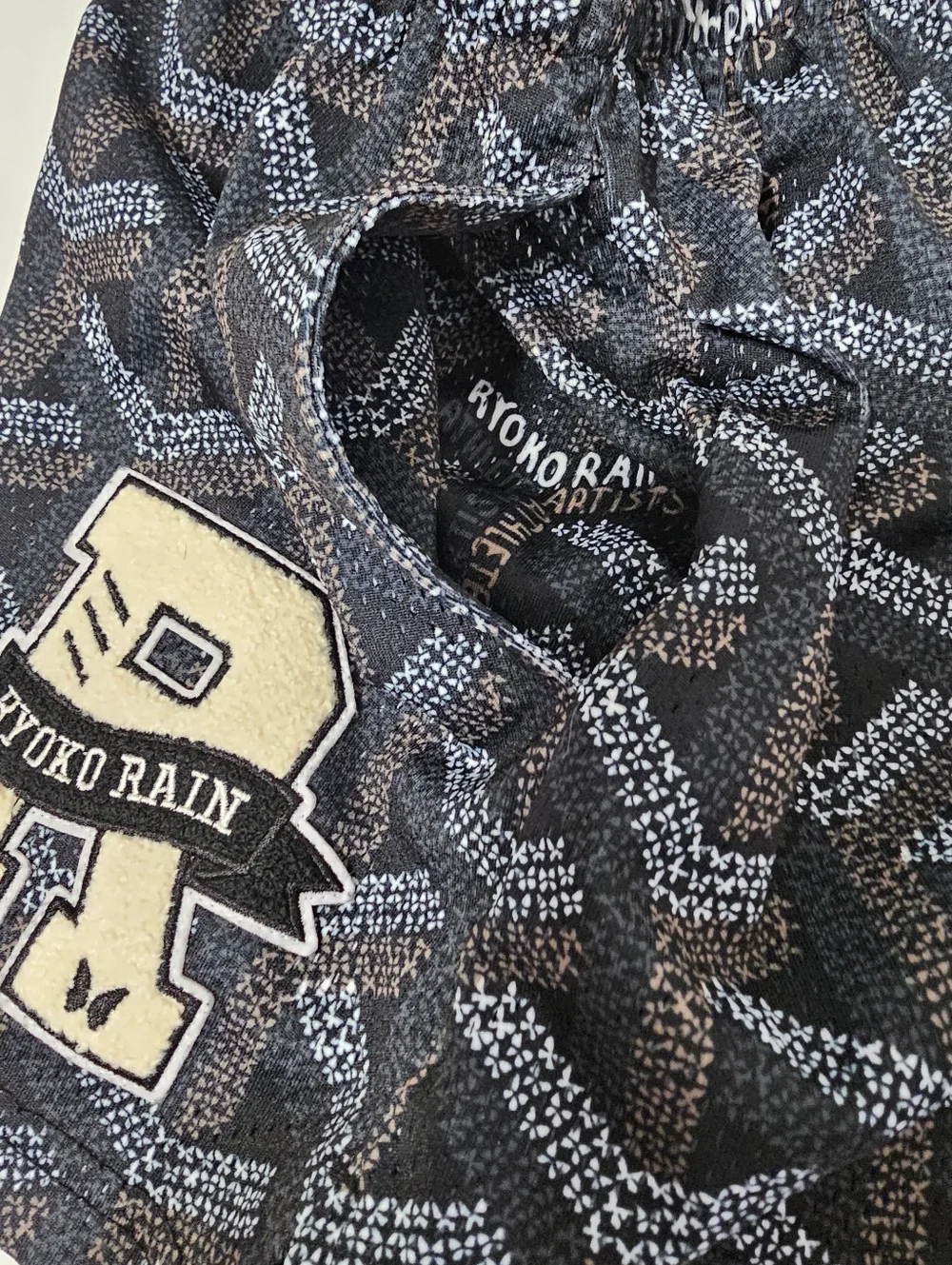 Ryoko Rain Patterned Athletic Shorts Size S Black White Streetwear - Picture 8 of 8
